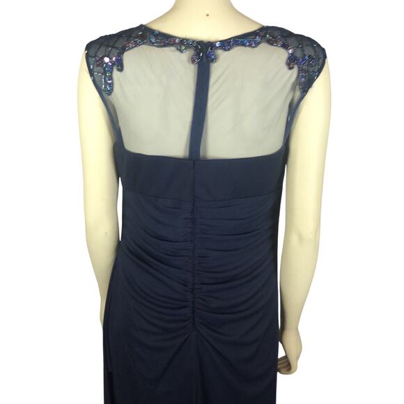 DAVID'S BRIDAL long beaded illusion cap-sleeve dress size 12 - Picture 8 of 17